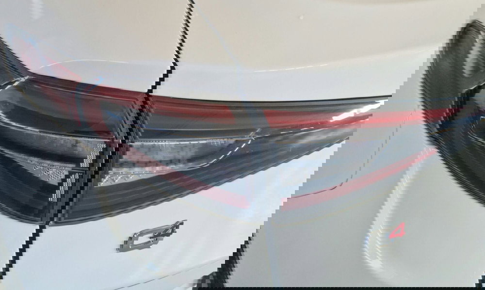 Alfa Romeo Stelvio usata a Terni (16)