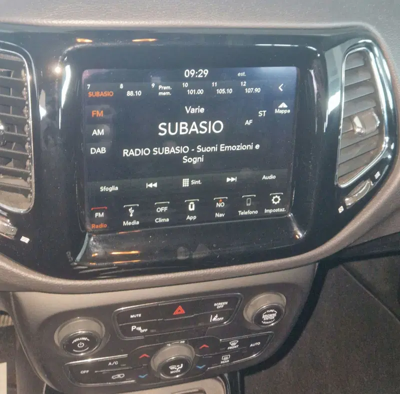 Jeep Compass usata a Terni (14)