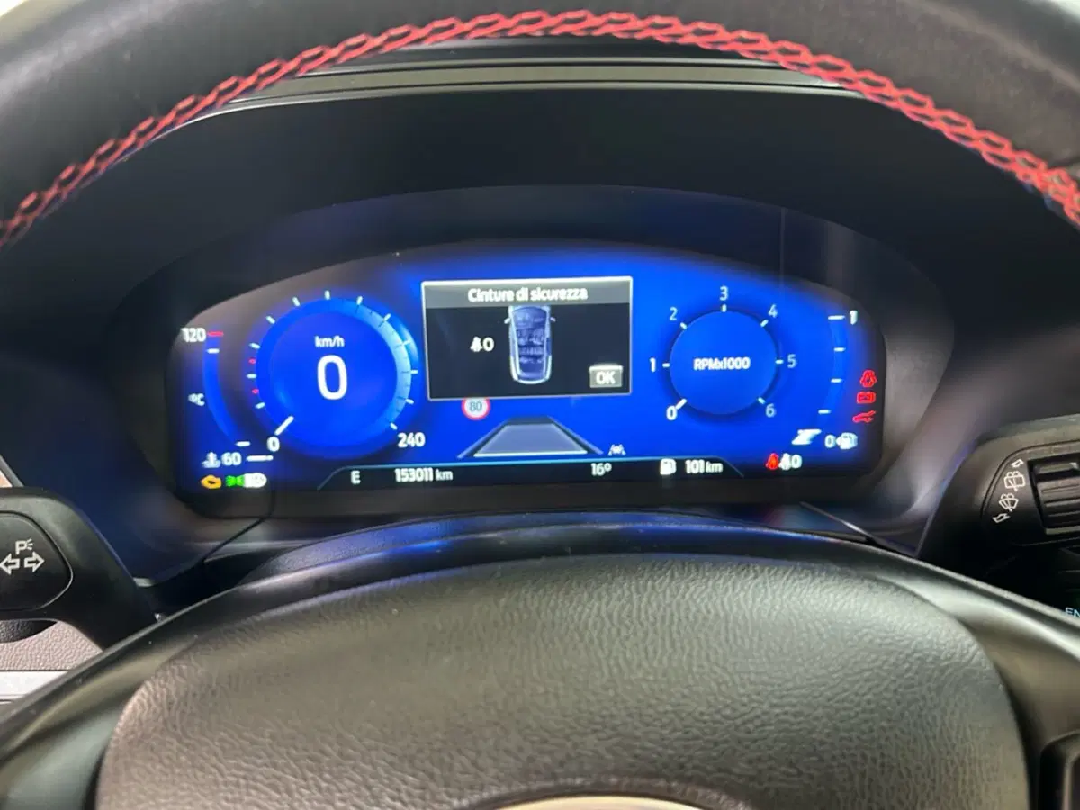 Ford Kuga usata a Roma (17)