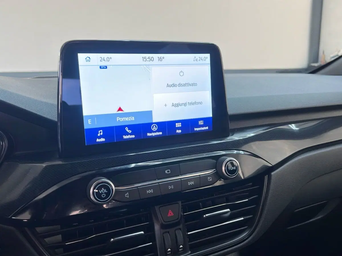 Ford Kuga usata a Roma (18)