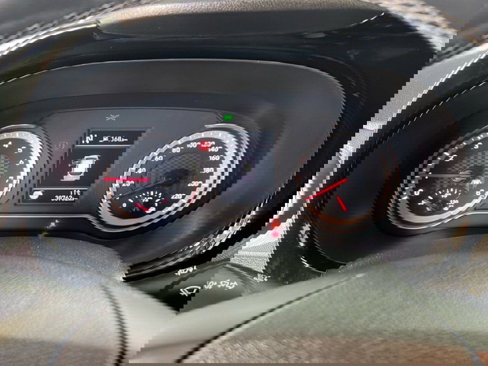 Hyundai i10 usata a Roma (17)