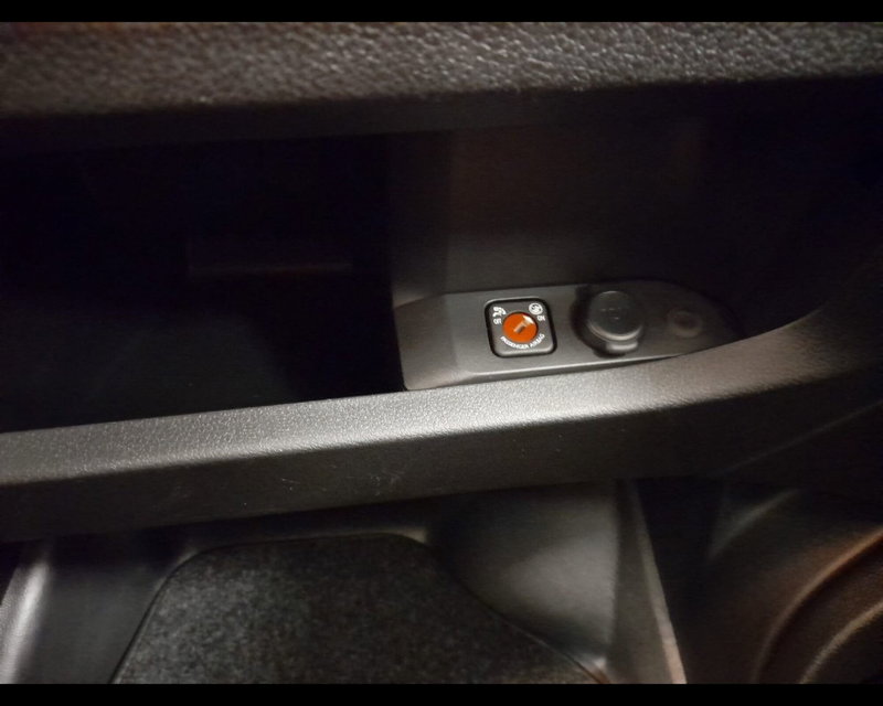 Opel Vivaro Furgone usata a Alessandria (17)