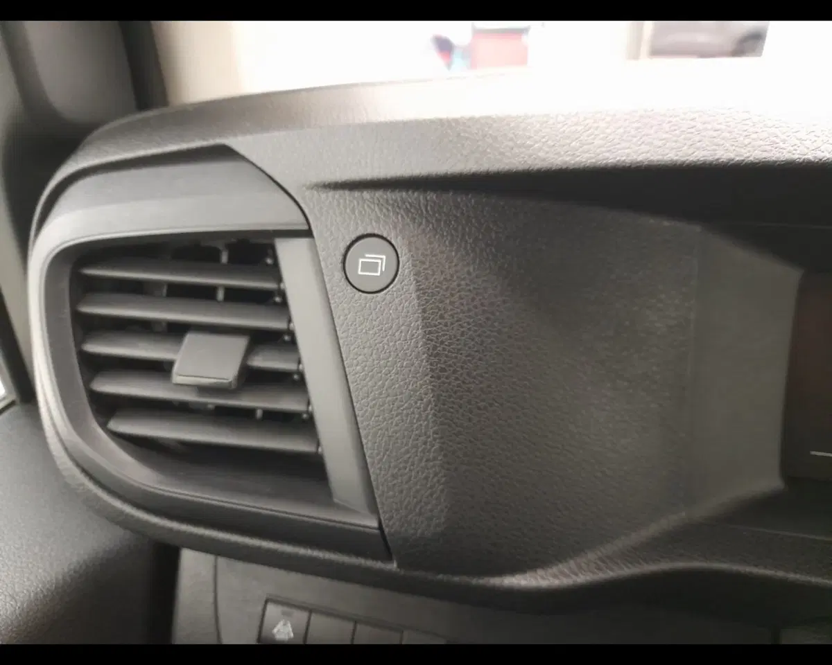 Opel Vivaro Furgone usata a Alessandria (20)