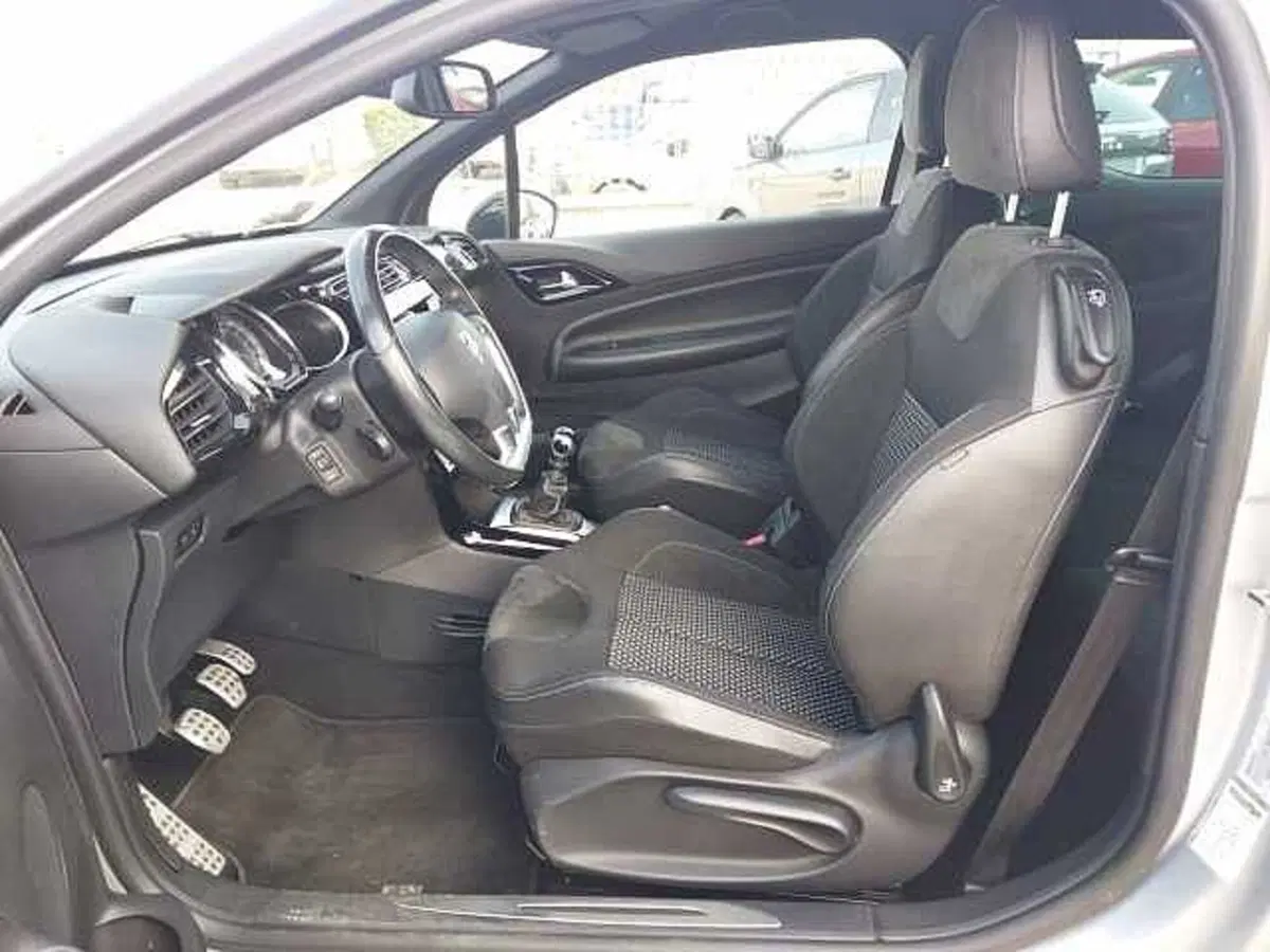 Ds DS 3 Coupé usata a Torino (12)