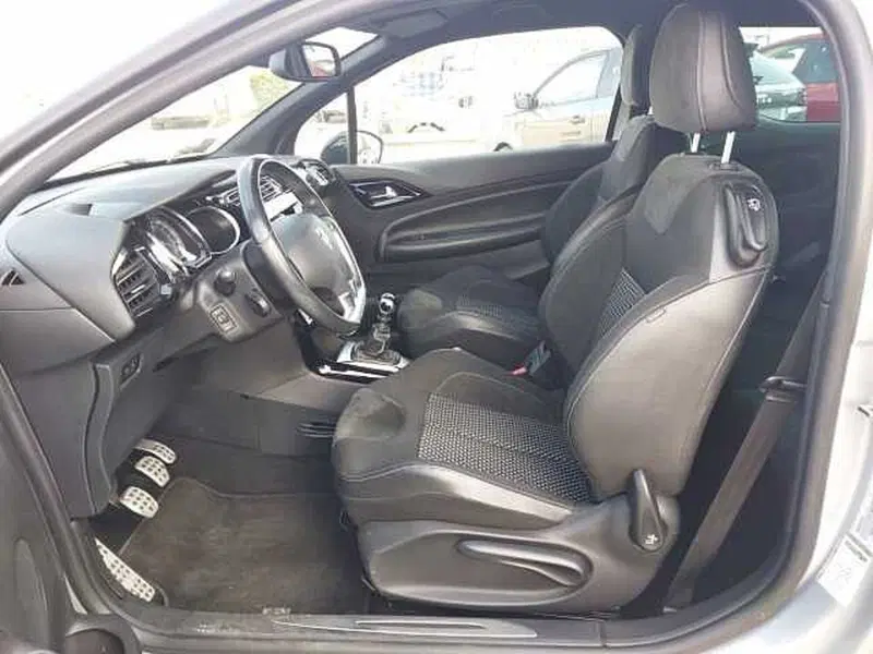 Ds DS 3 Coupé usata a Torino (12)