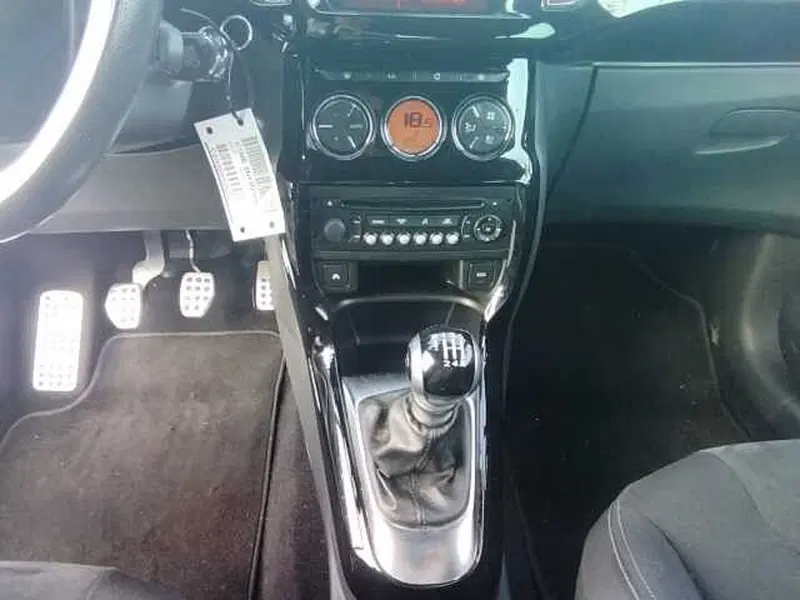 Ds DS 3 Coupé usata a Torino (16)