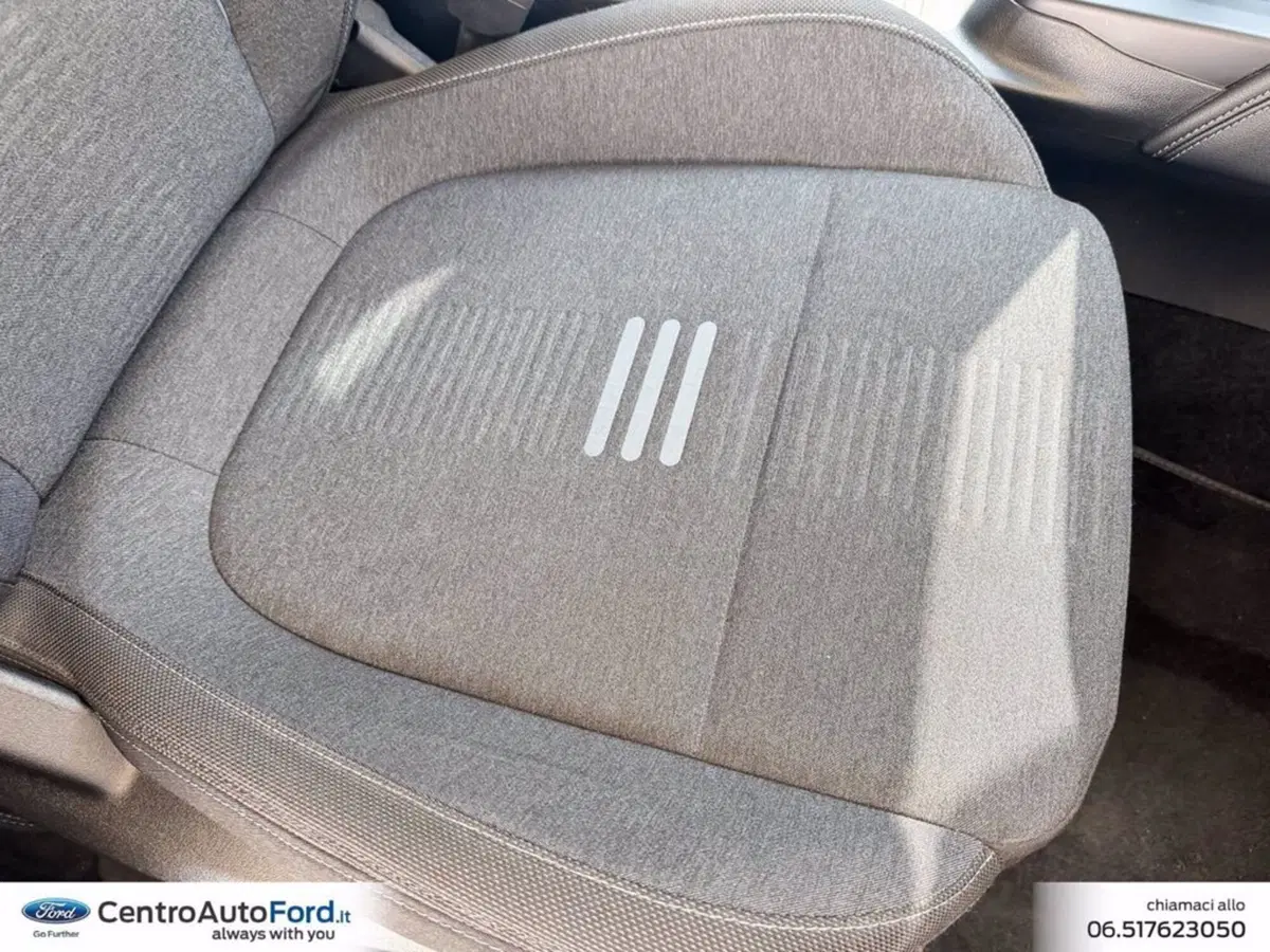 Ford Focus Station Wagon usata a Roma (8)
