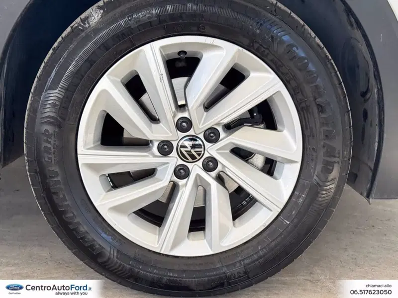 Volkswagen T-Cross usata a Roma (14)