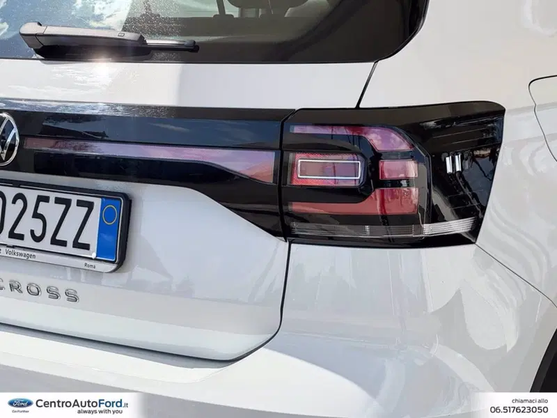 Volkswagen T-Cross usata a Roma (16)