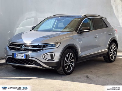 Volkswagen T-Roc 2.0 tdi Style 4motion 150cv dsg del 2023 usata a Albano Laziale