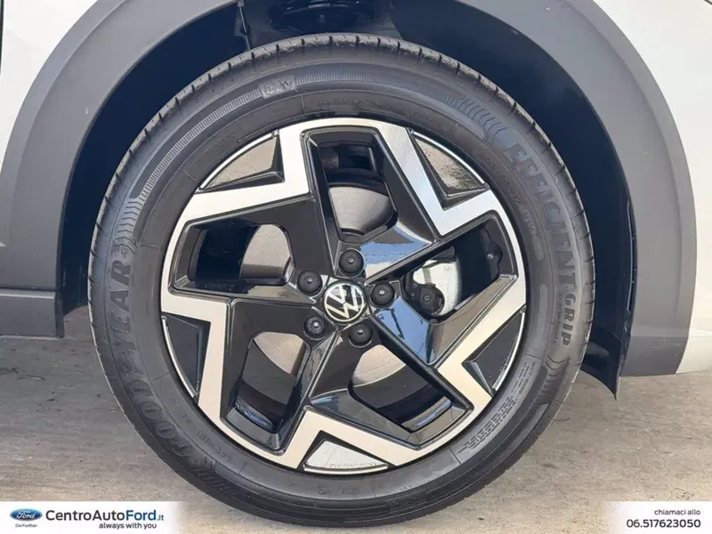 Volkswagen Taigo usata a Roma (14)