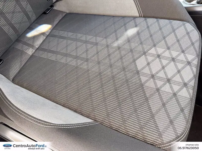 Volkswagen Taigo usata a Roma (8)