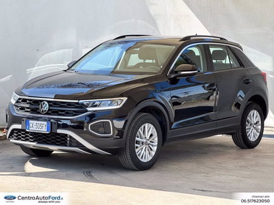 Volkswagen T-Roc 2.0 tdi Life 150cv dsg del 2024 usata a Albano Laziale