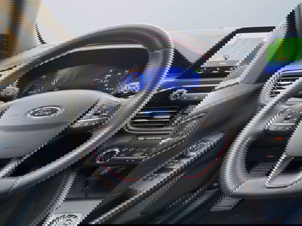 Ford Kuga usata a Milano (13)