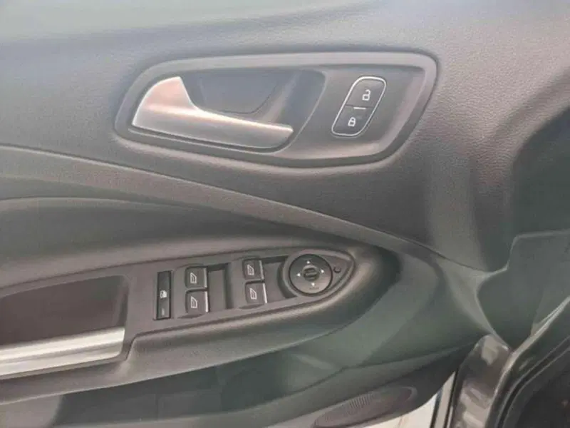 Ford Kuga usata a Bologna (17)