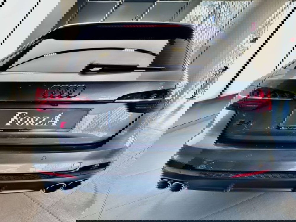 Audi S4 Avant usata a Torino (7)