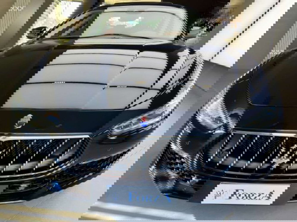 Maserati Ghibli usata a Torino (2)