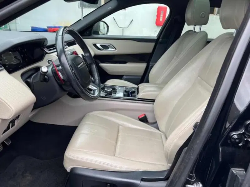 Land Rover Range Rover Velar usata a Lucca (5)