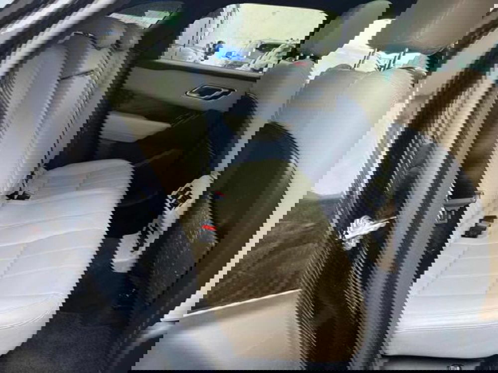 Land Rover Range Rover Velar usata a Lucca (7)