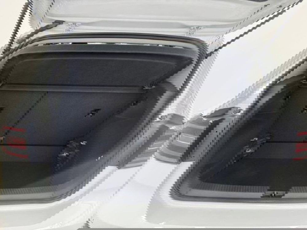 Volkswagen T-Cross usata a Como (19)