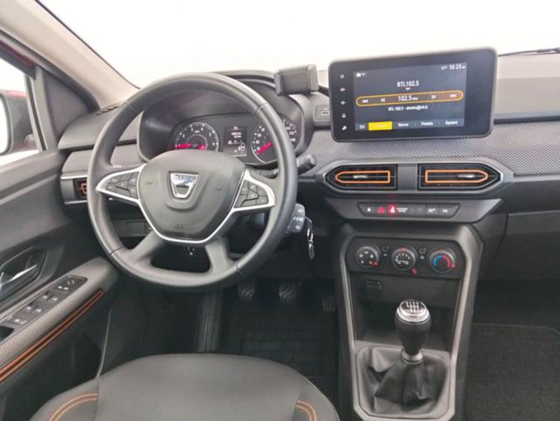 Dacia Sandero usata a Como (10)