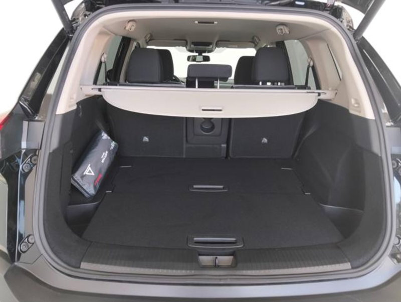 Nissan X-Trail usata a Como (17)