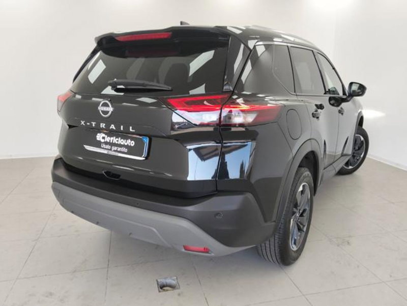 Nissan X-Trail usata a Como (2)