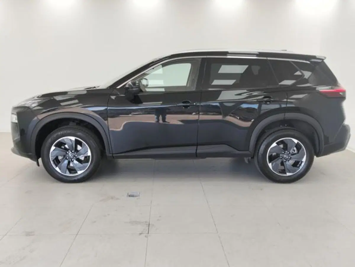 Nissan X-Trail usata a Como (8)