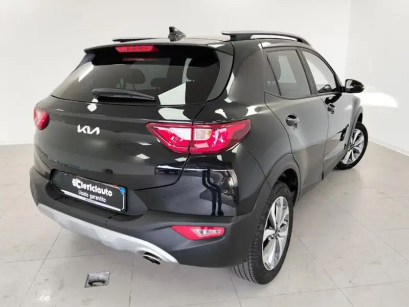 Kia Stonic usata a Como (2)