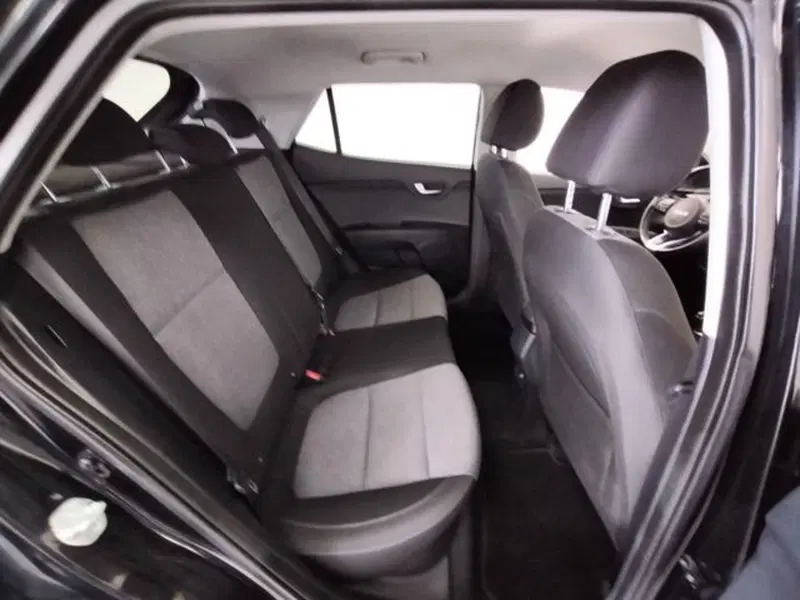 Kia Stonic usata a Como (3)