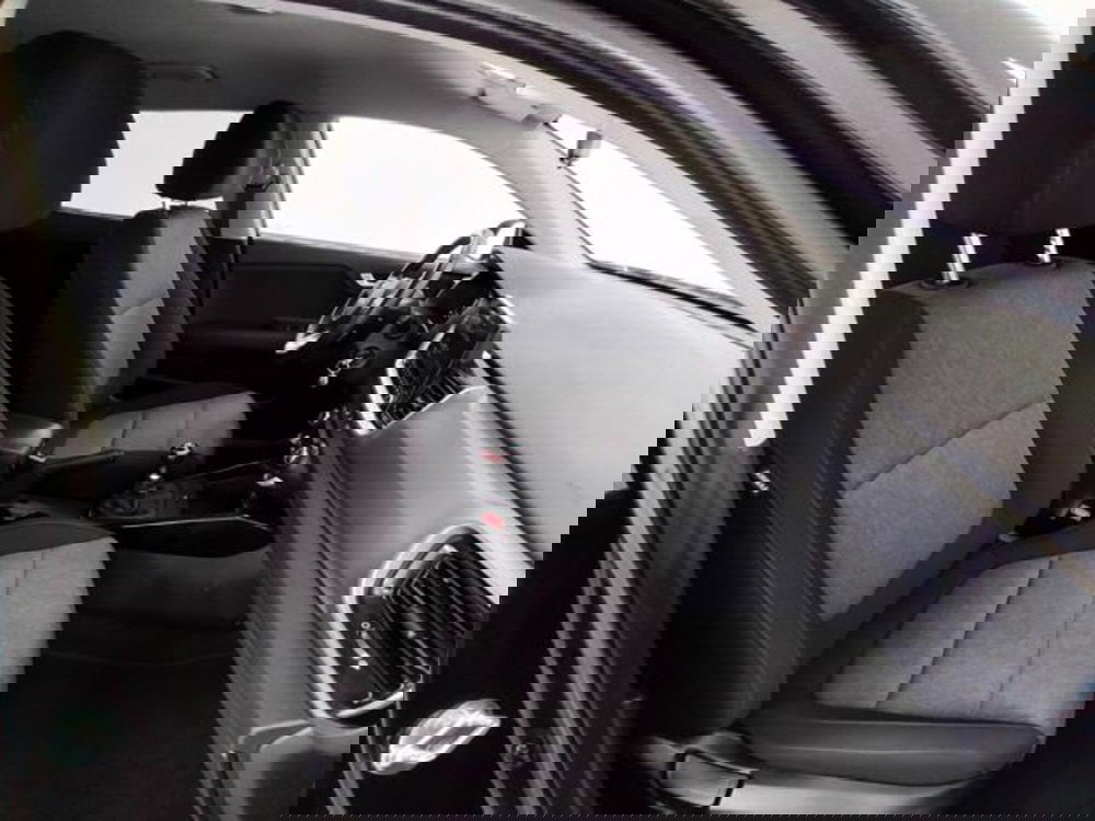 Kia Stonic usata a Como (5)