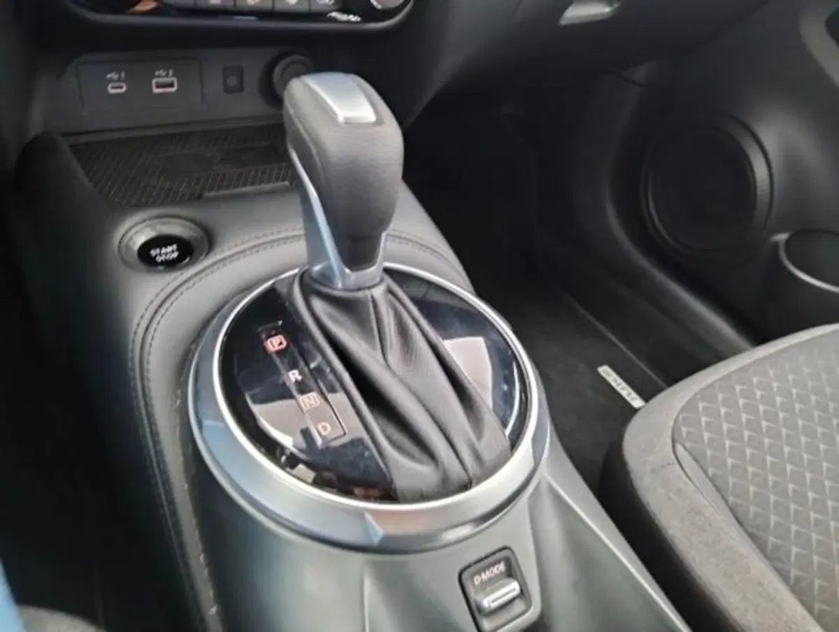 Nissan Juke usata a Como (17)