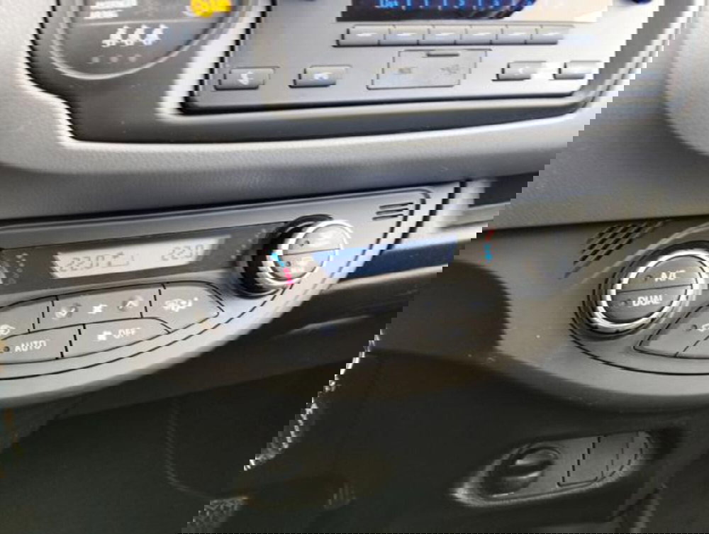 Toyota Yaris Cross usata a Como (13)