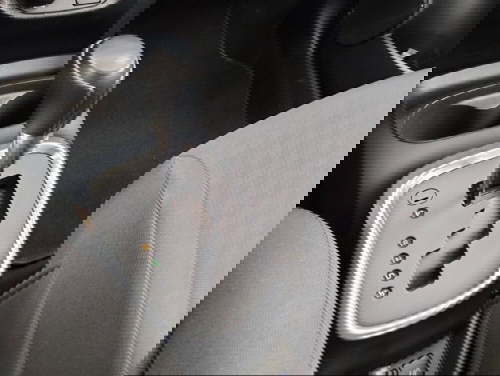 Toyota Yaris Cross usata a Como (14)