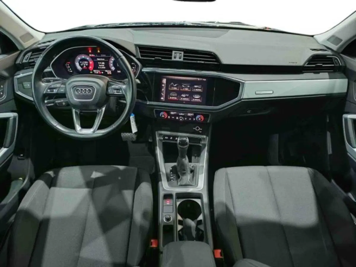 Audi Q3 Sportback usata a Catania (7)