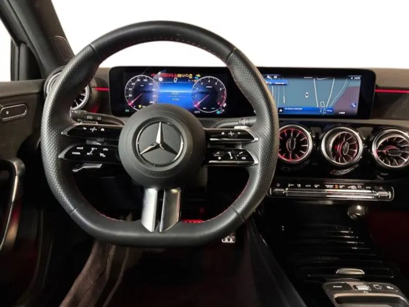 Mercedes-Benz Classe A usata a Bologna (11)
