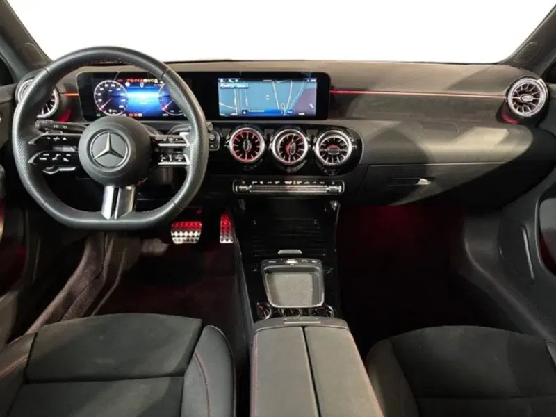 Mercedes-Benz Classe A usata a Bologna (9)