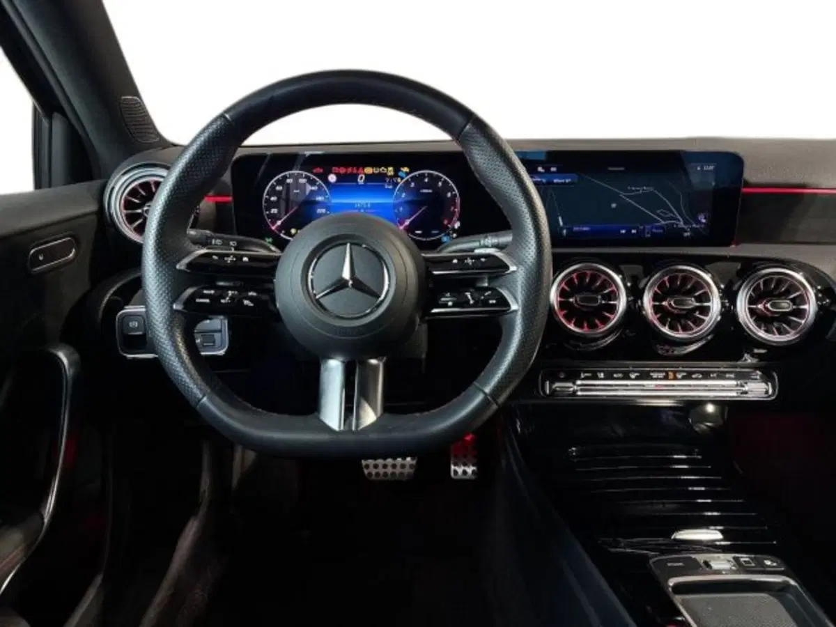 Mercedes-Benz Classe A usata a Bologna (11)