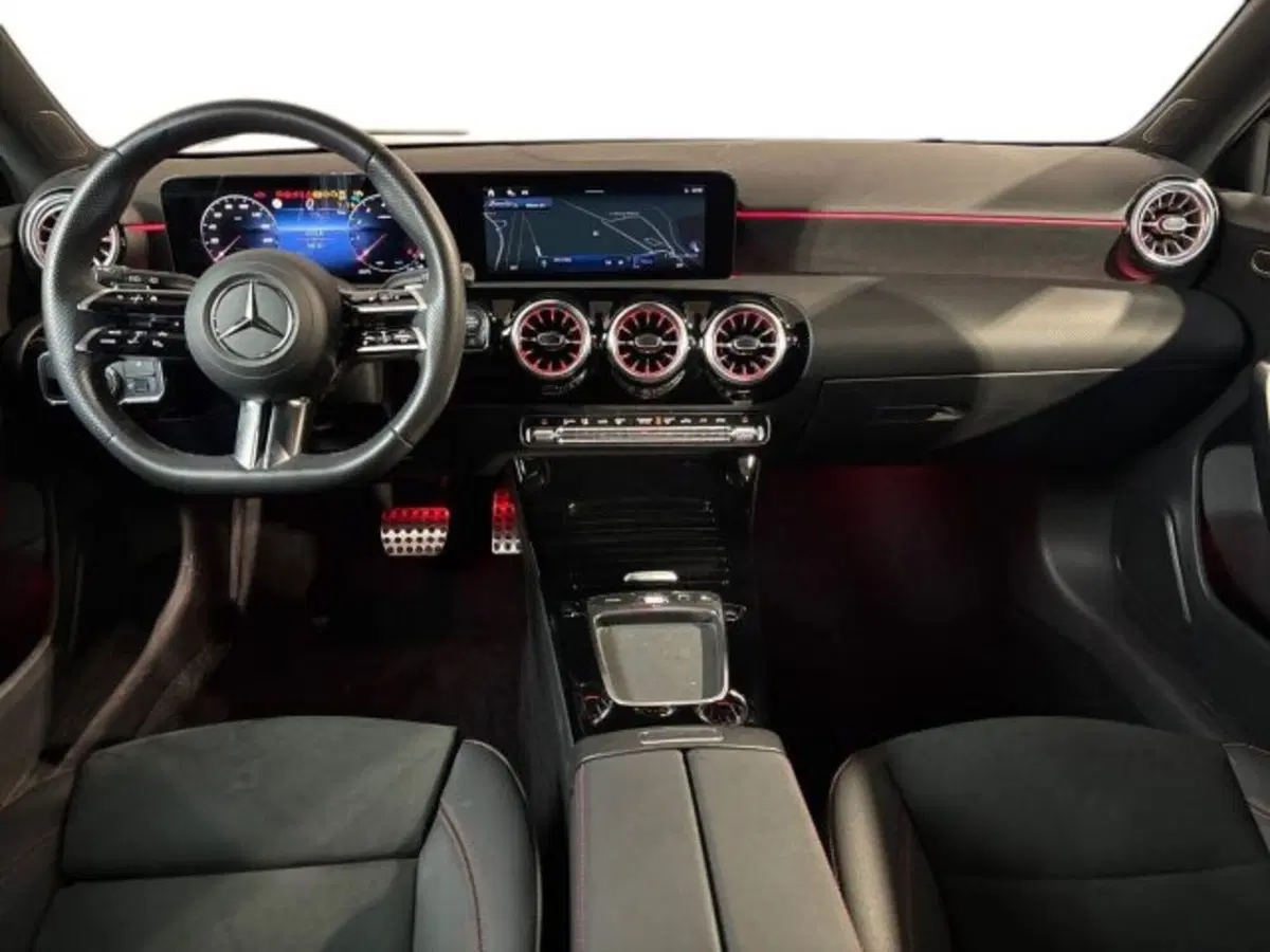 Mercedes-Benz Classe A usata a Bologna (9)