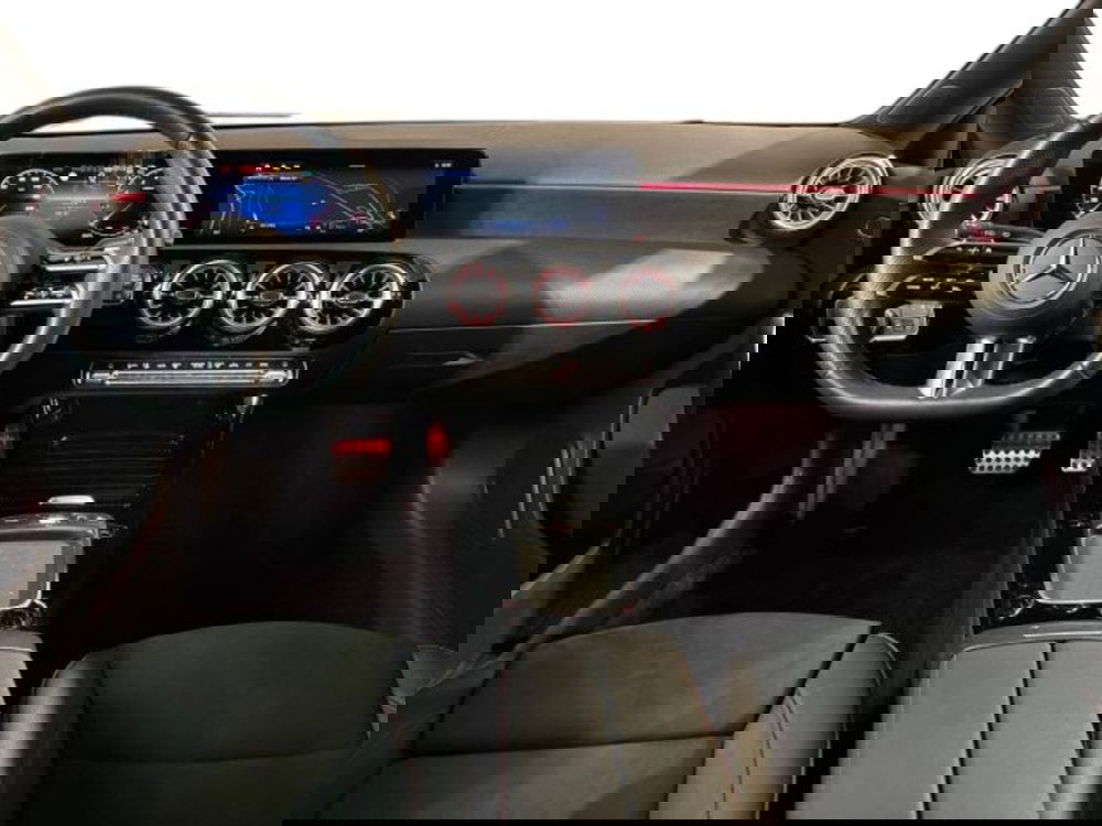 Mercedes-Benz Classe A usata a Bologna (9)