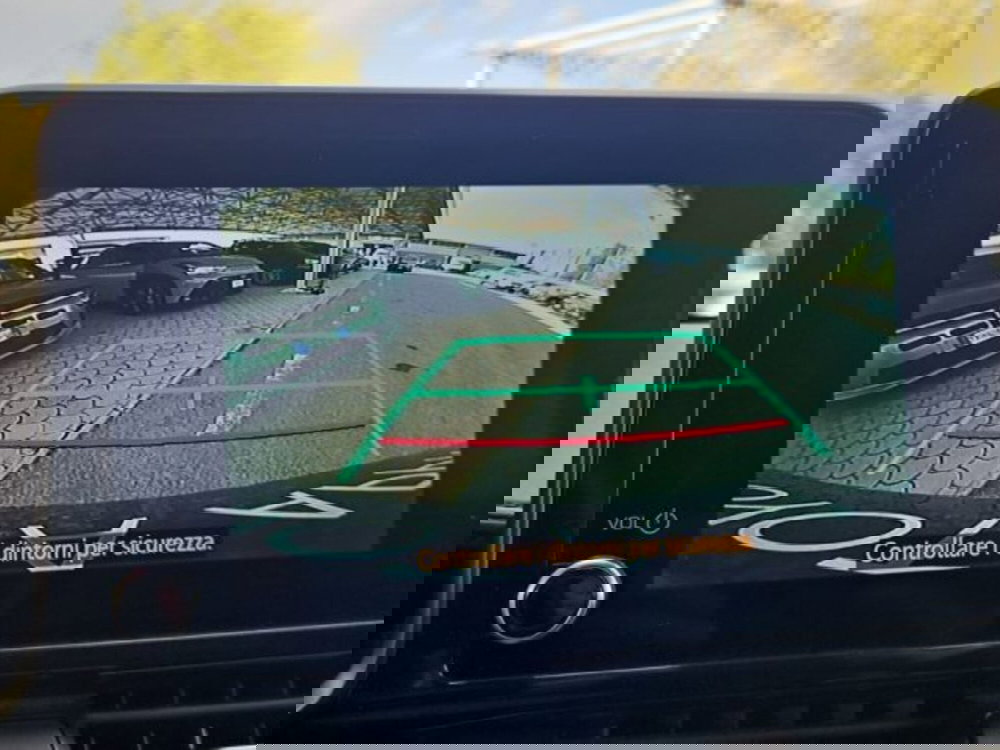 Toyota Toyota C-HR usata a Roma (13)