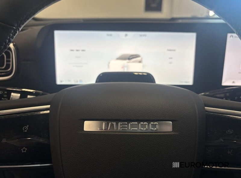 Jaecoo Jaecoo 8 SHS-P nuova a Bari (13)