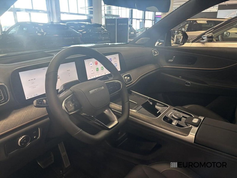 Jaecoo Jaecoo 8 SHS-P nuova a Bari (8)