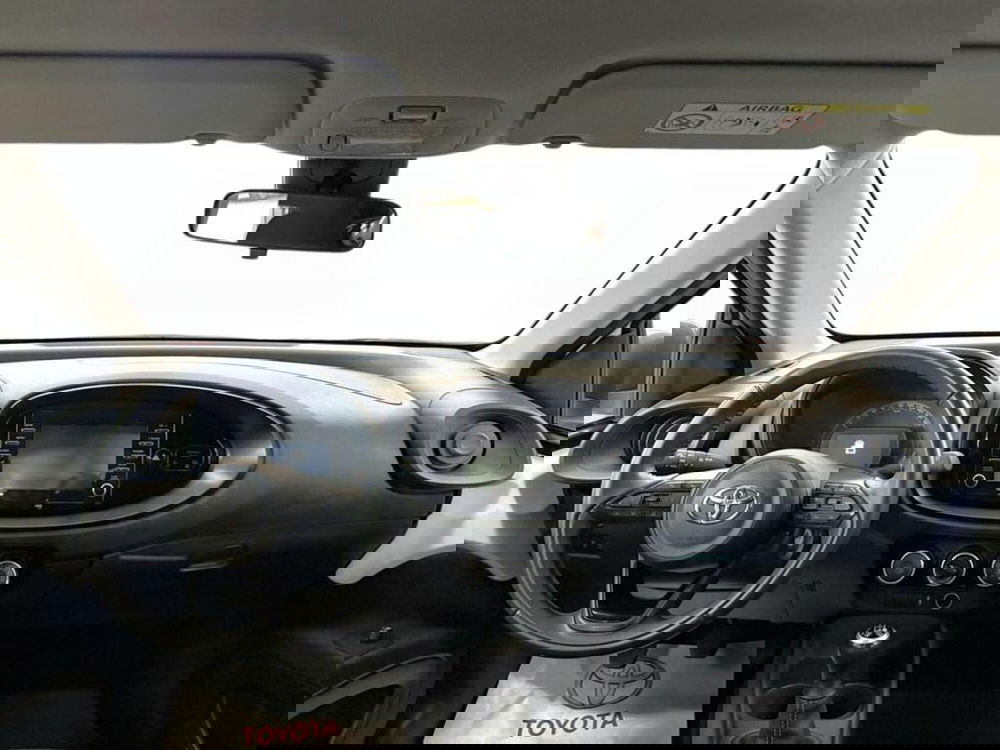 Toyota Aygo X usata a Monza e Brianza (8)