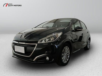 Peugeot 208 82 Stop&amp;Start 5 porte Active del 2018 usata a Monza