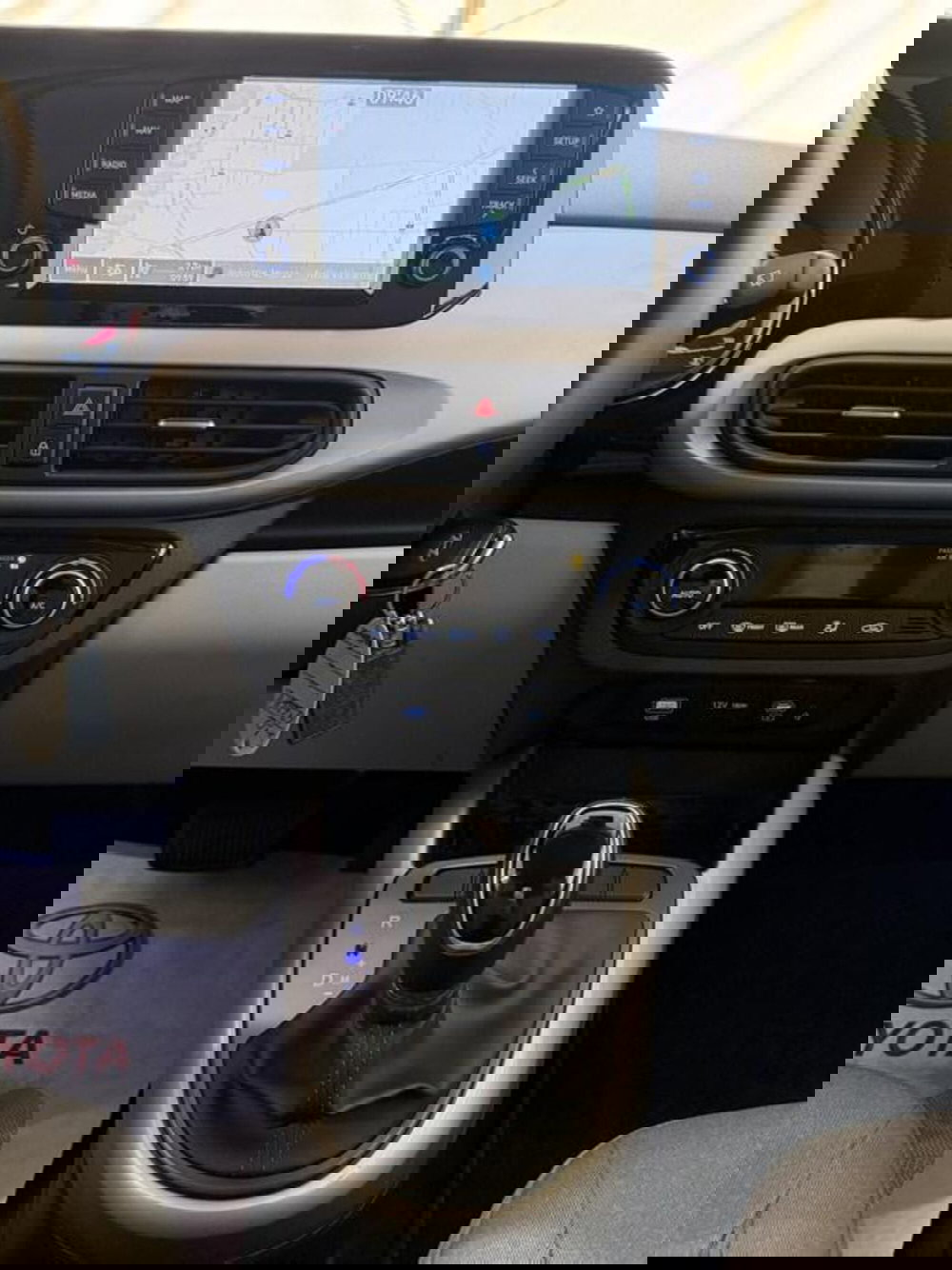 Hyundai i10 usata a Monza e Brianza (13)