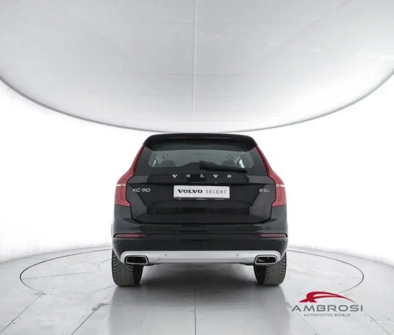 Volvo XC90 usata a Perugia (6)