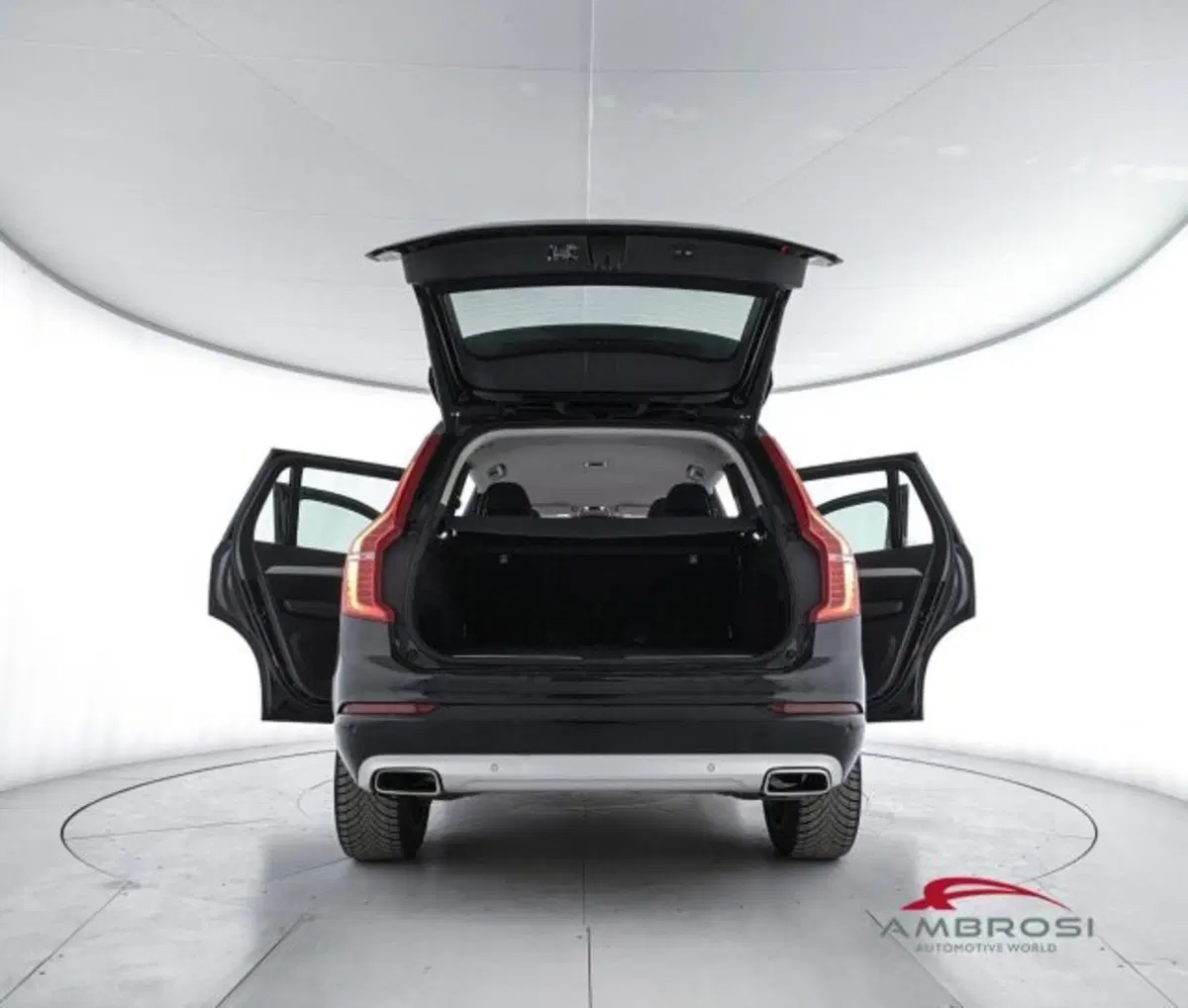 Volvo XC90 usata a Perugia (7)
