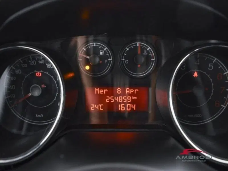 Fiat Bravo usata a Perugia (13)