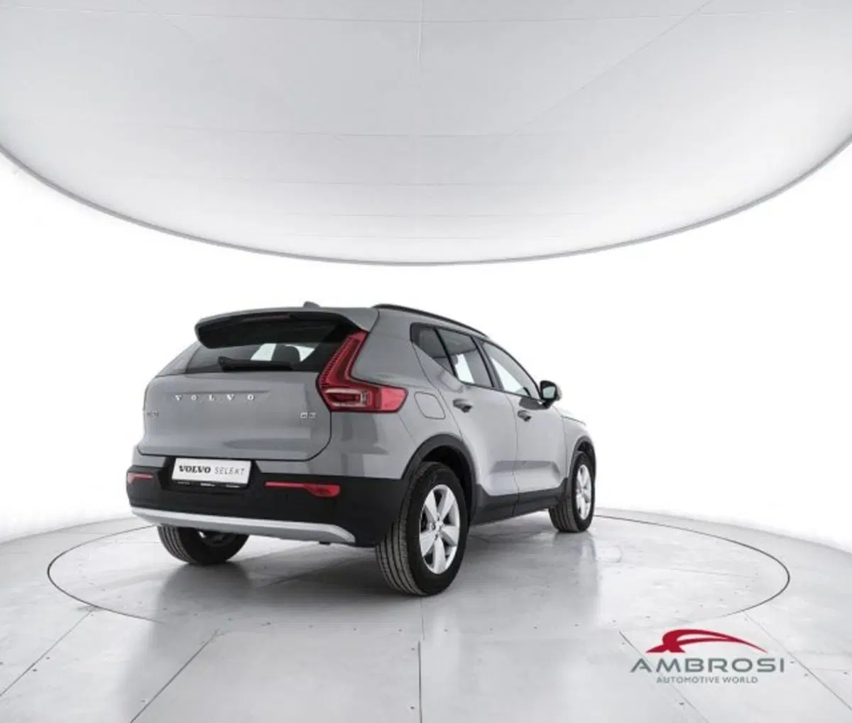 Volvo XC40 usata a Perugia (3)